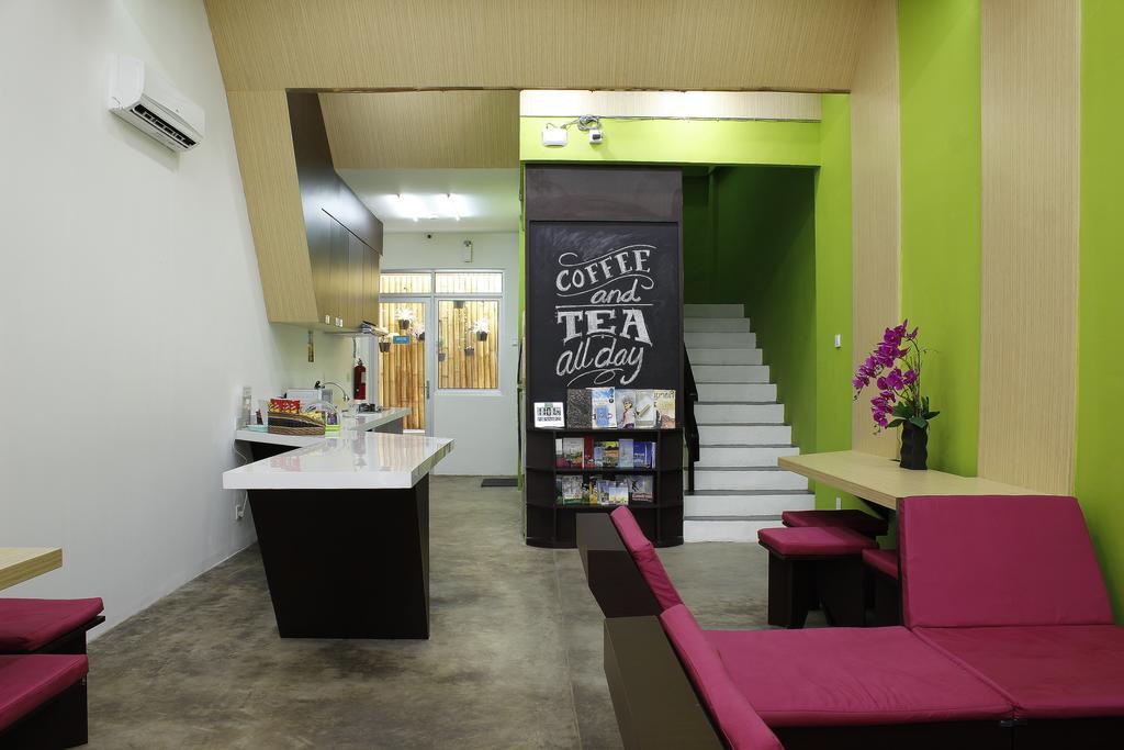 Teduh Hostel Kota Tua Jakarta Eksteriør billede